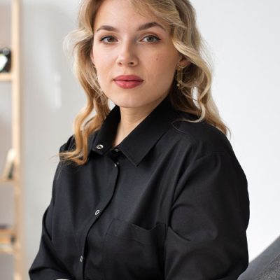Anna Reyes